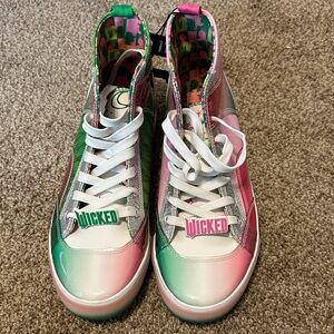 High-Top Gradient Pink & Green WICKED Theme High Top Sneakers